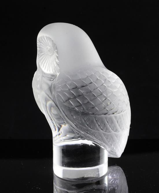 Chouette/Baby Owl. A glass paperweight by René Lalique, introduced in 1931, No.11815 Height 8.6cm.